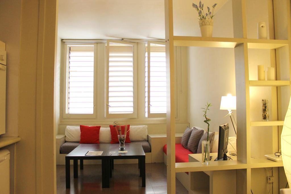 Sweet Bcn Apartments Barcelona Szoba fotó
