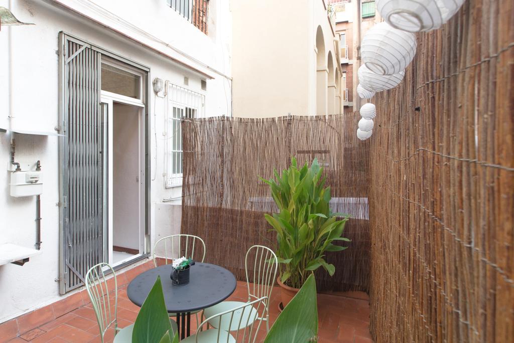 Sweet Bcn Apartments Barcelona Kültér fotó